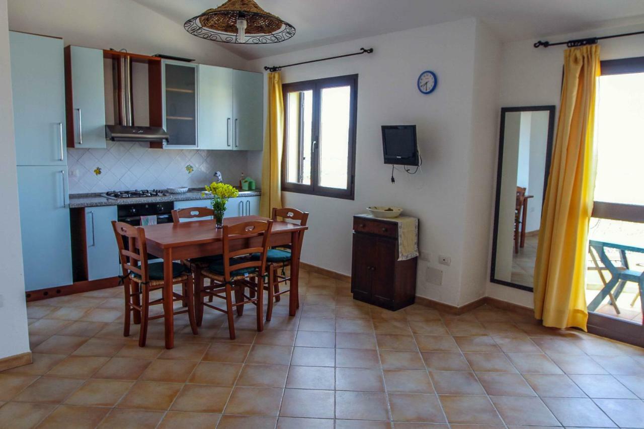 Portopollo Apartment Porto Pollo Eksteriør billede